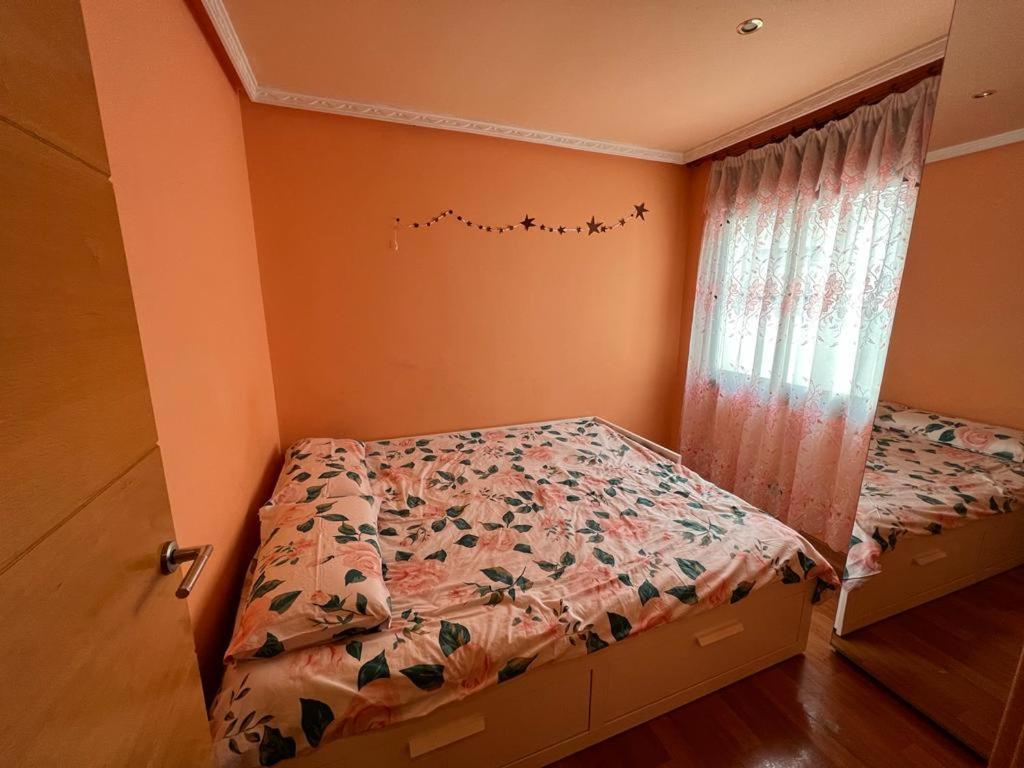 Apartamento D'Antoni Gaudi Apartment Vila Seca Exterior photo